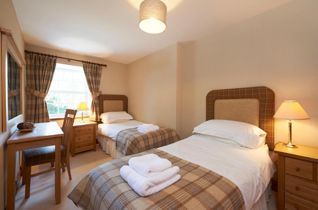Home Farm Cottages, Glendaruel, Argyll. Scotland Clachan of Glendaruel Экстерьер фото