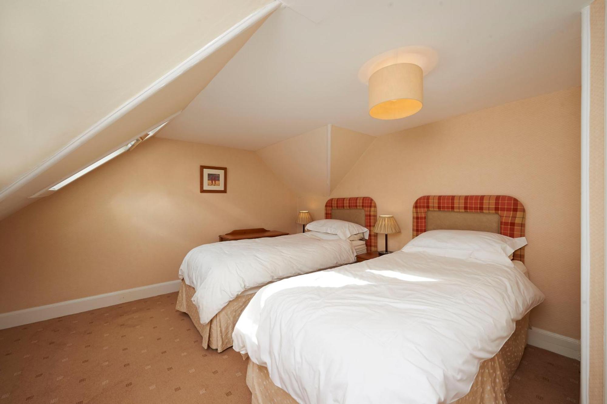 Home Farm Cottages, Glendaruel, Argyll. Scotland Clachan of Glendaruel Экстерьер фото